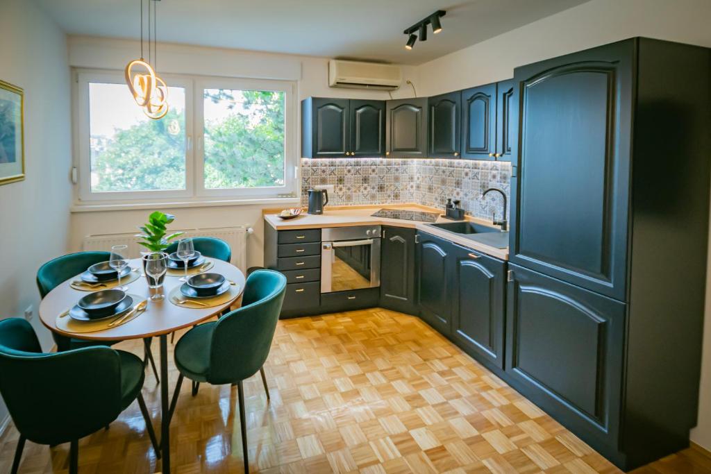 Apartman PE-OS, self check-in, Osijek