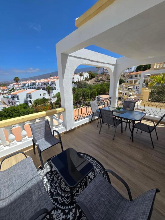 Eva-Winsdor Park, Adeje