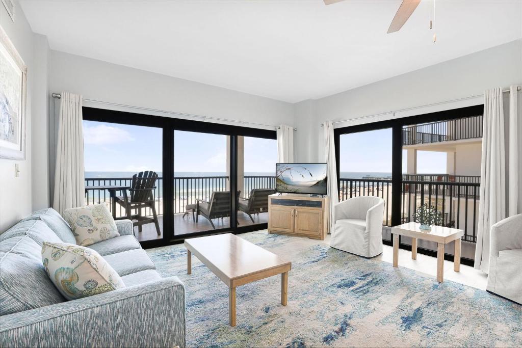 Palms 404- 4th Floor Corner unit Beach, Orange Beach