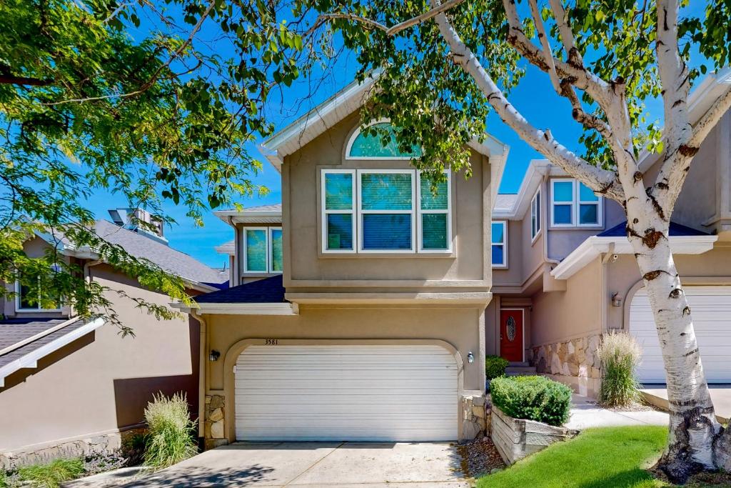 Lone Brook Hideaway, Cottonwood Heights