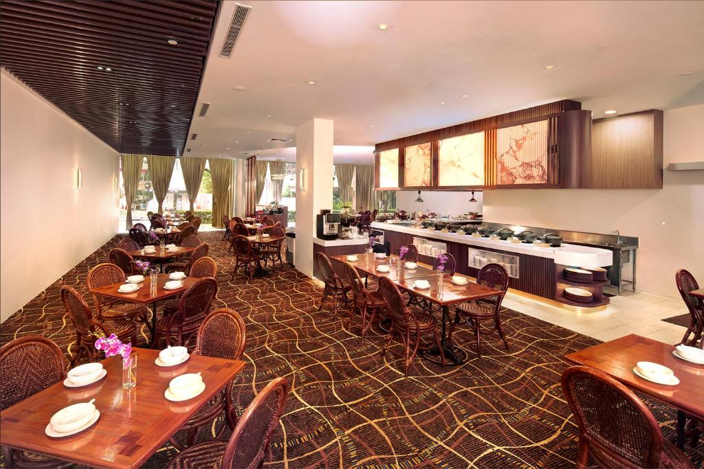 Restaurant, Orchard Grand Court in Singapore