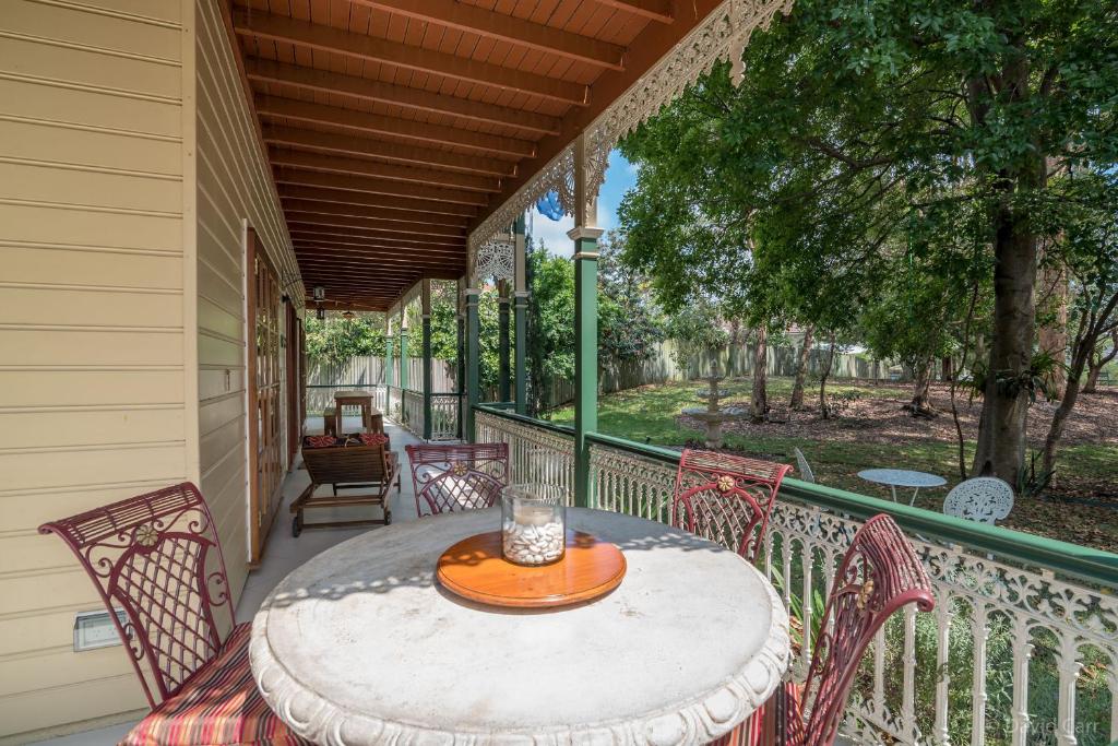 Grove Manor photo