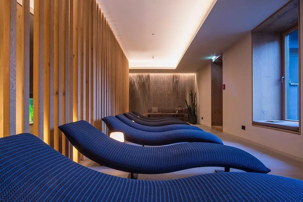 Posthotel Lechtal, Arlberg, hotel in Holzgau