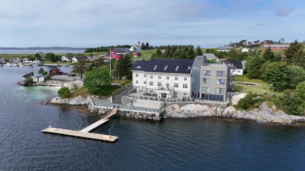 Biologen Herdla, hotel in Askøy
