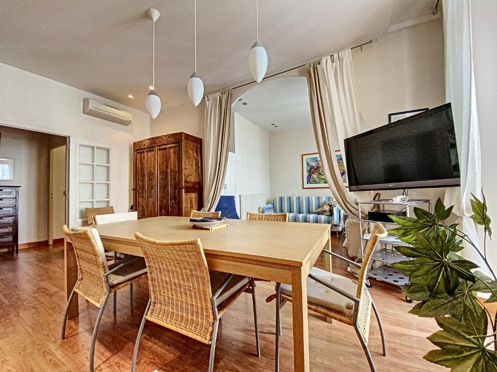 en centre ville magnifique pied a terre ran44 - 5