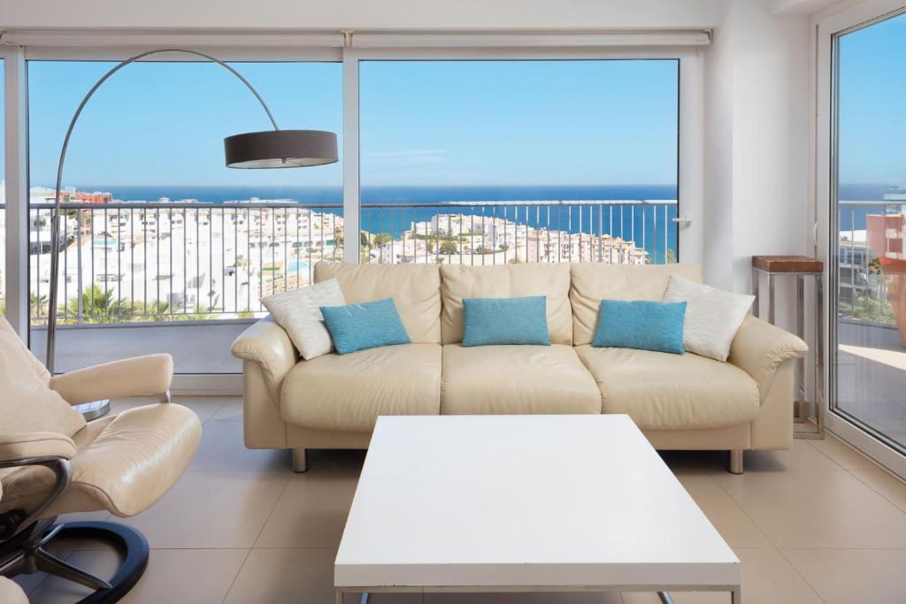 Higueron South Beach by Alfresco Stays - 3
