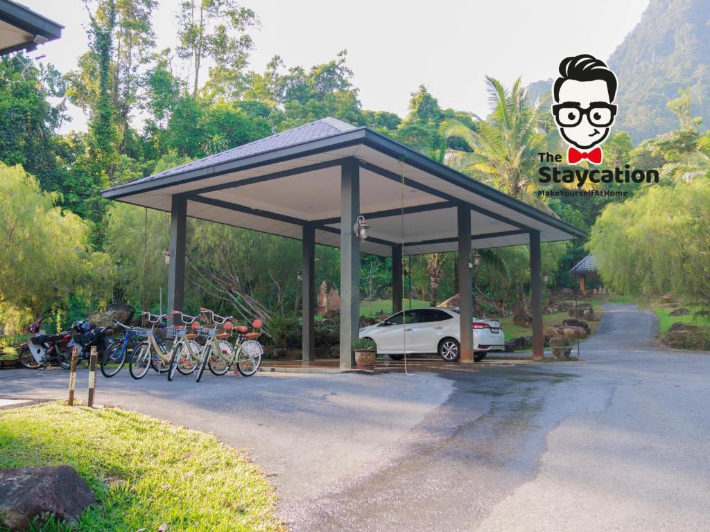 Staycation Homestay 50 Peaceful Villa Damai