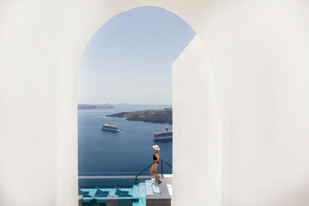 CASASUNSHA Hybrid Retreat Santorini，位于费拉的酒店