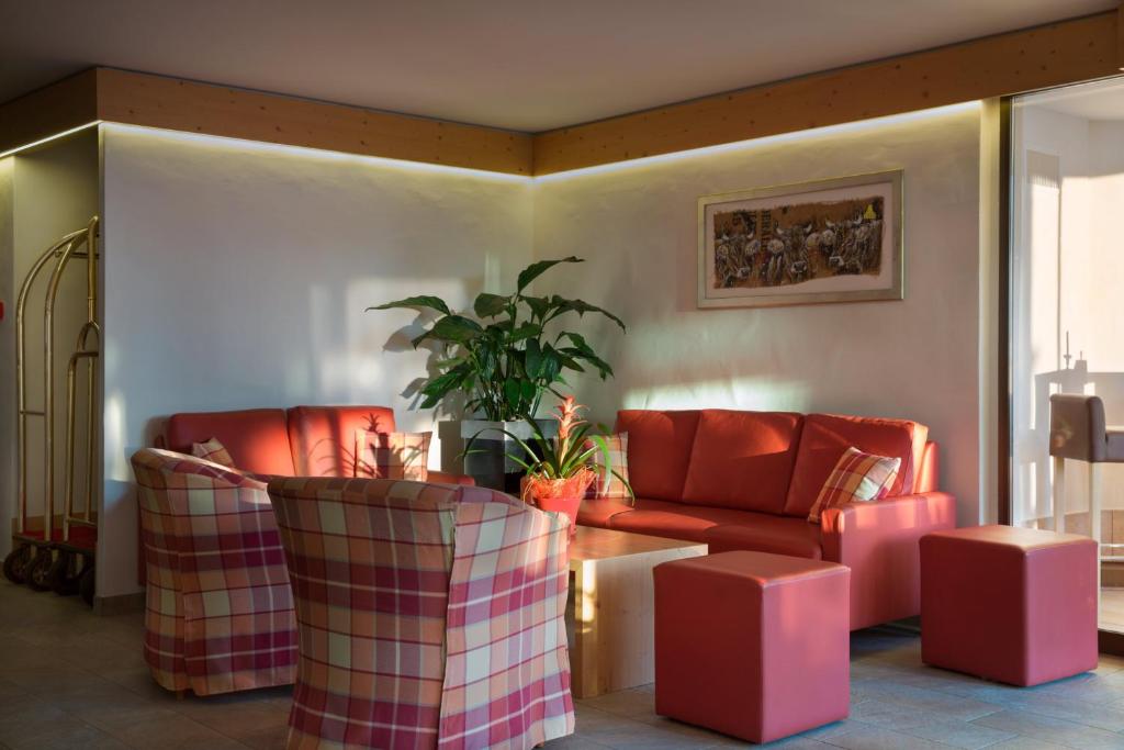 Hotel Helvetia Intergolf - 2