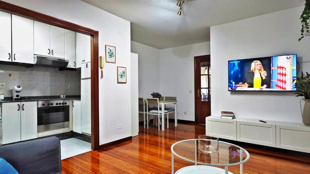 Piso céntrico Santiago de Compostela con terraza y parking - 4