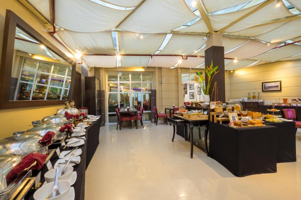 Mercure Hanoi La Gare Hotel