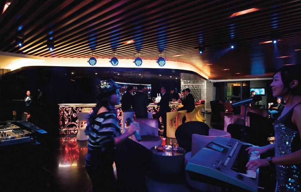Bar/lounge