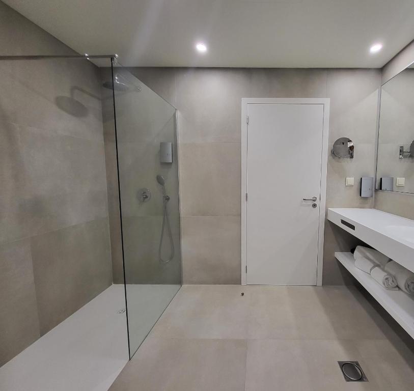 Hotel Royal Orchid — Hotel rooms in Caniço, Madeira