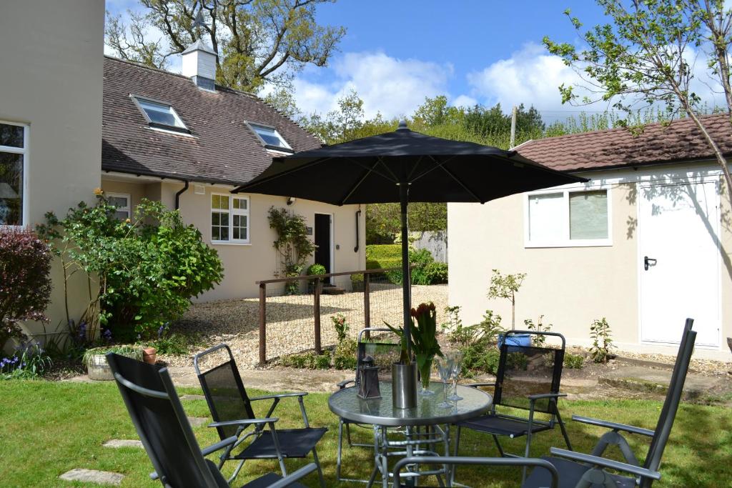 Shallows Lodge, Lymington photo 4