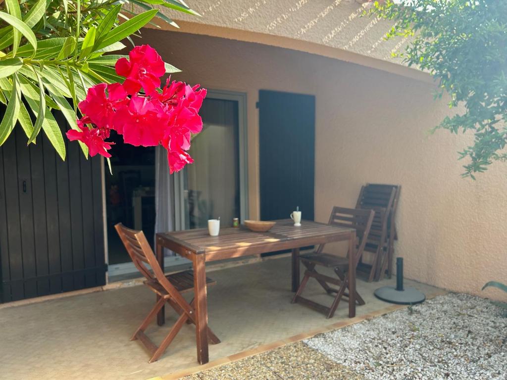 Villa T3 à Saint-Cyprien, 6 pers, Piscine, Terrasse, Proche Plage et Port - FR-1-793-22 - 1