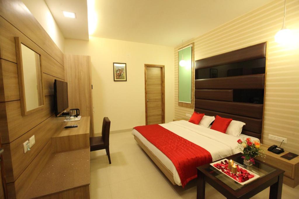 3. Hotel Go..