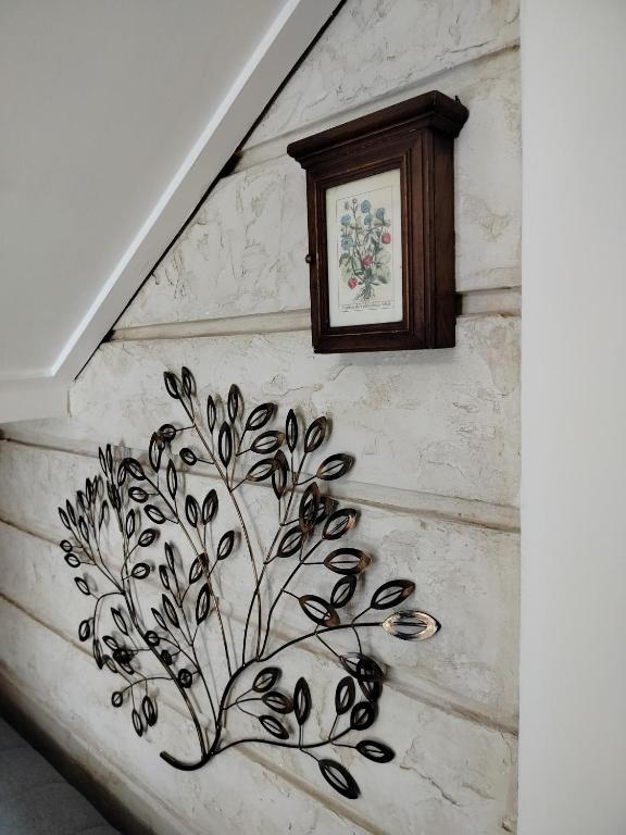 Royal House - 4