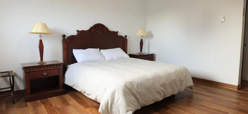Motel M, hotel in Saint-Adelme