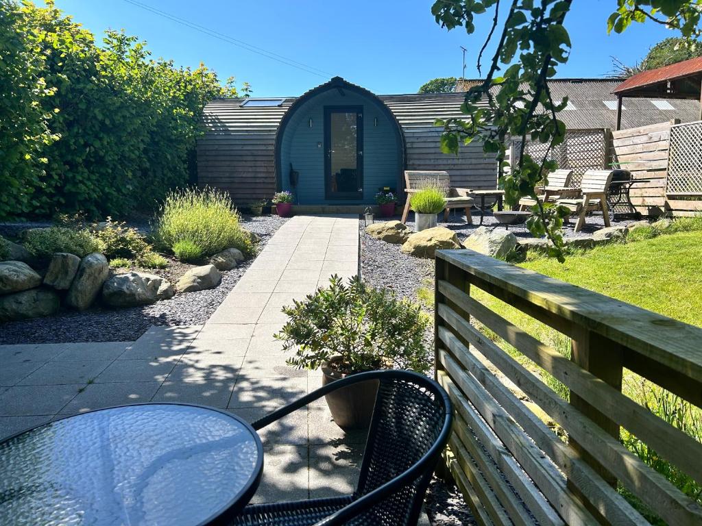Cwt y Gwenyn Glamping Pod, Conwy
