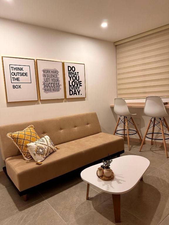 Belmonte Studio 311 - 2