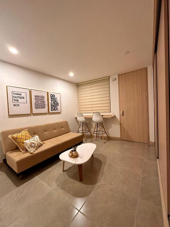 Belmonte Studio 311 - 1