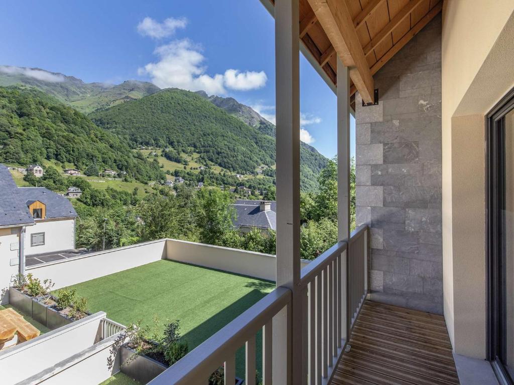 Lodge neuf avec 3 chambres, terrasse et parking, à 5 min du centre de Cauterets - FR-1-401-298 - 1