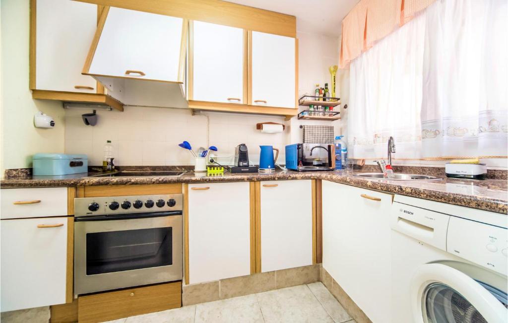 Beautiful Apartment In Oropesa Del Mar With Wifi - 5