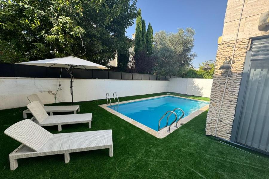 Fishman place, Herzliya B