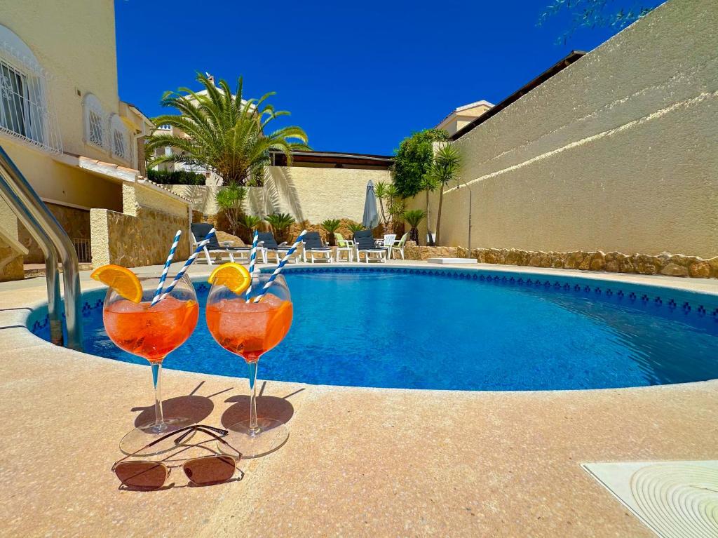 Villa con piscina privada - 1
