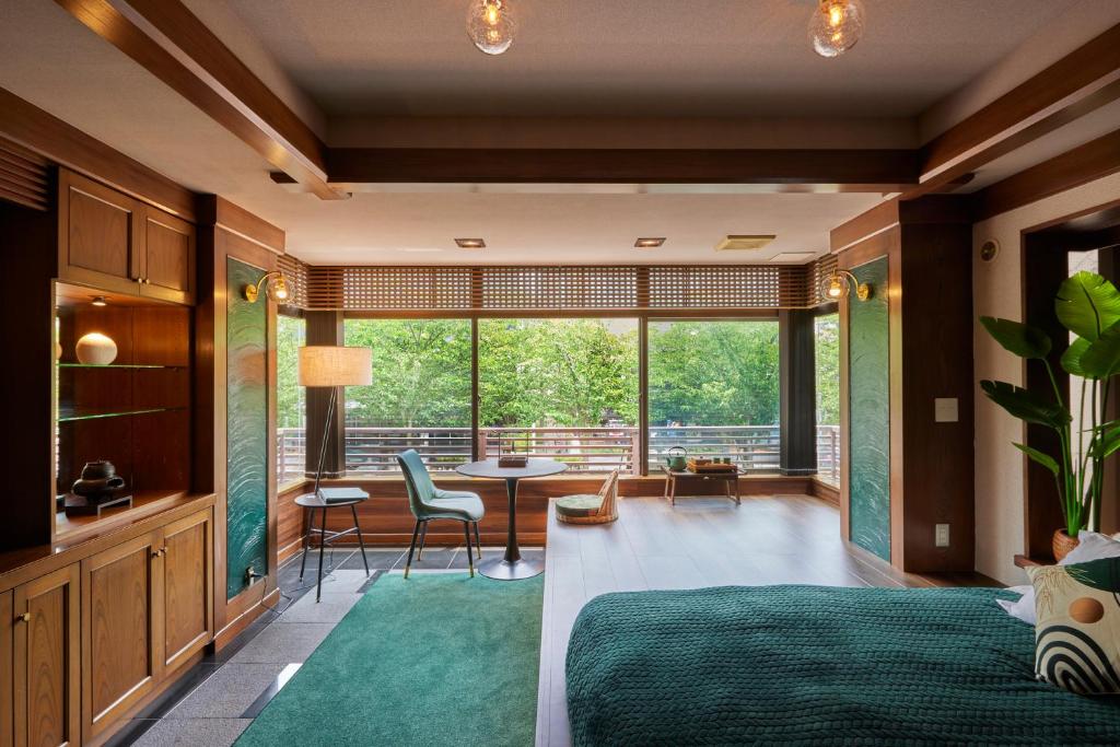 The Big Buddha Holiday Hotel Kamakura