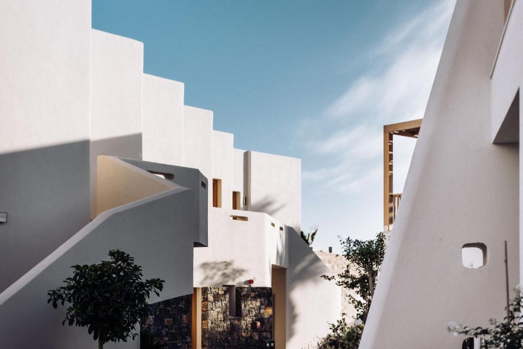 Ostria Resort & Spa — Hotel building in Ierapetra