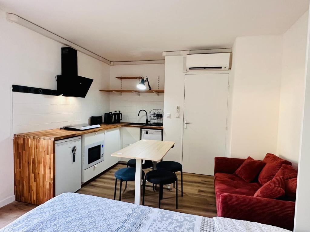 Apartment 40m2-Air conditioning-Elevator-Underground parking-Self checkin! Appart climatisé 40m2-Ascenseur-Parking souterrain -Arrivée autonome - 4