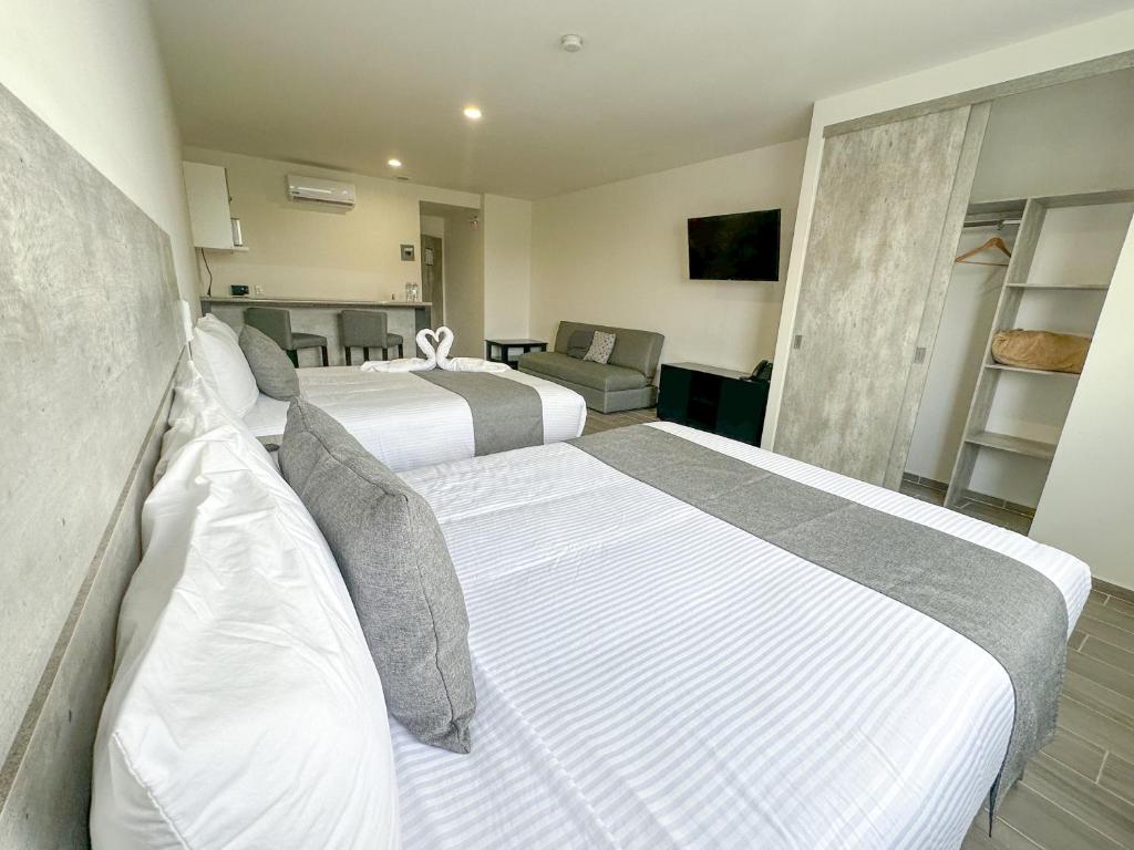 SR Hotel - 2