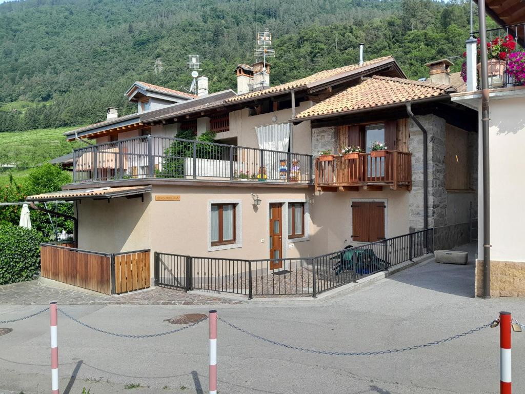 Casa Vacanze Garda e Dolomiti crocevia tra laghi e montagne - 2