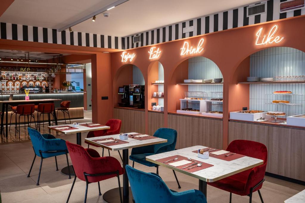 Bleis Hotel - 5