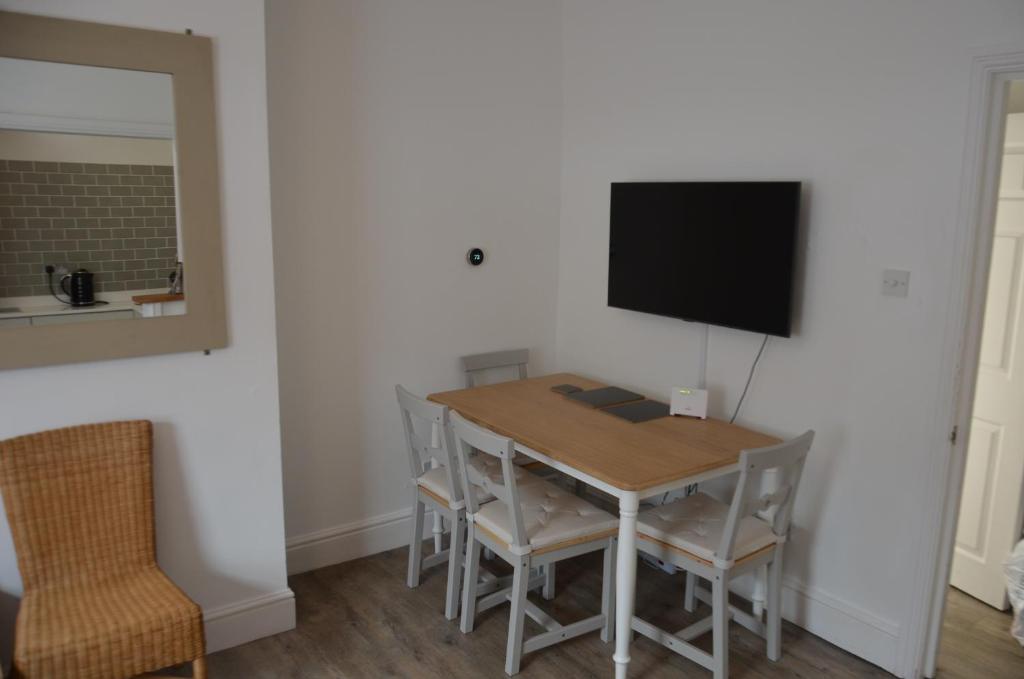 Cosy Apartment Central Bath - photo 3