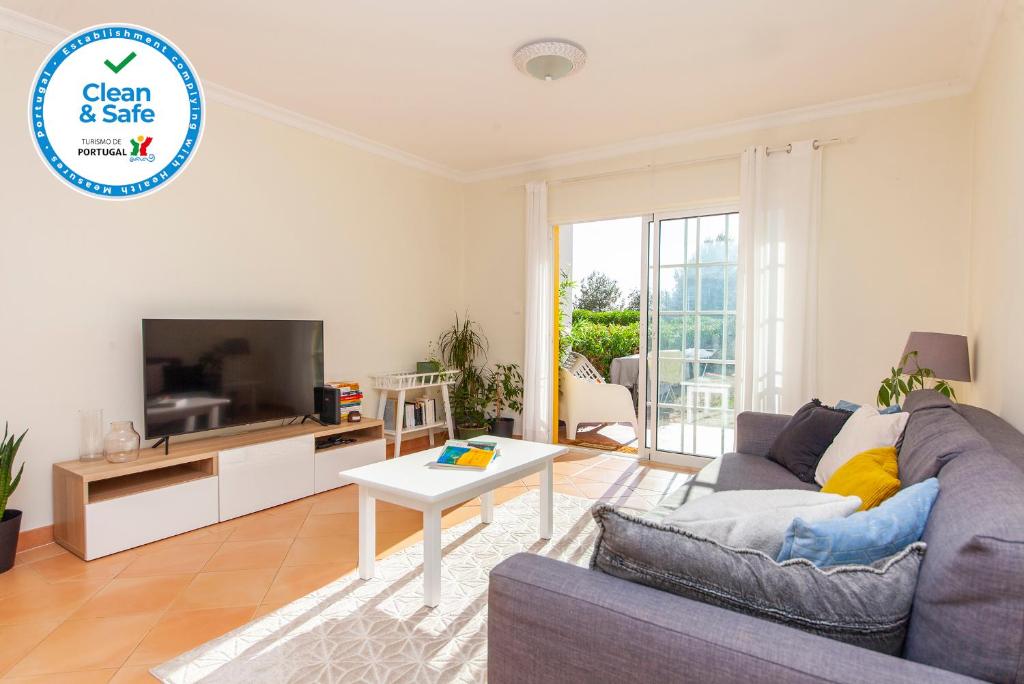 Seasun Step Apartment in Praia da Rocha, Portimão