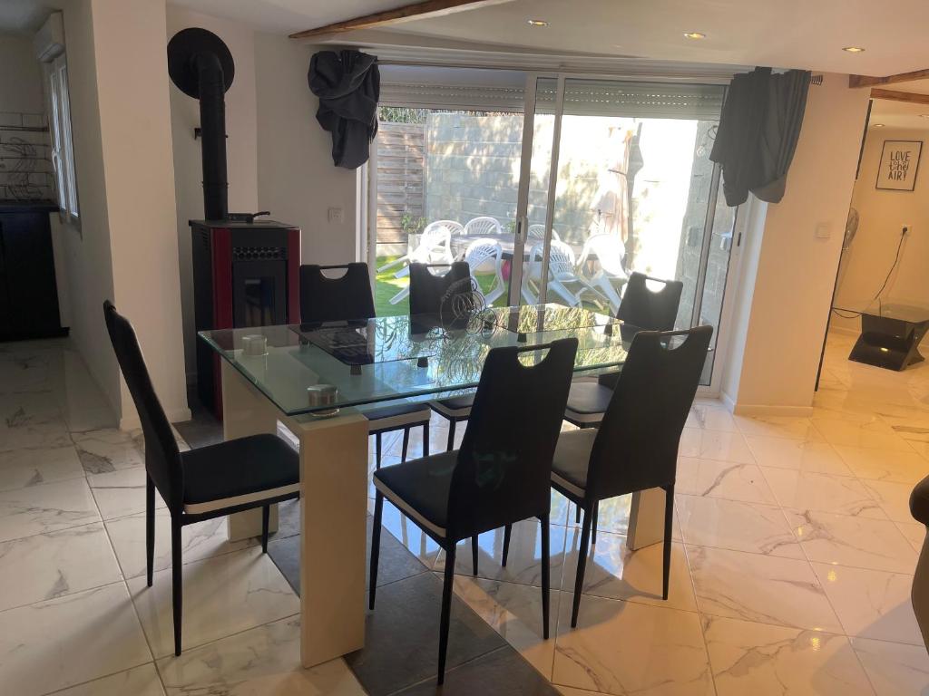 Villa bord de mer deux ch sdb privative - 3