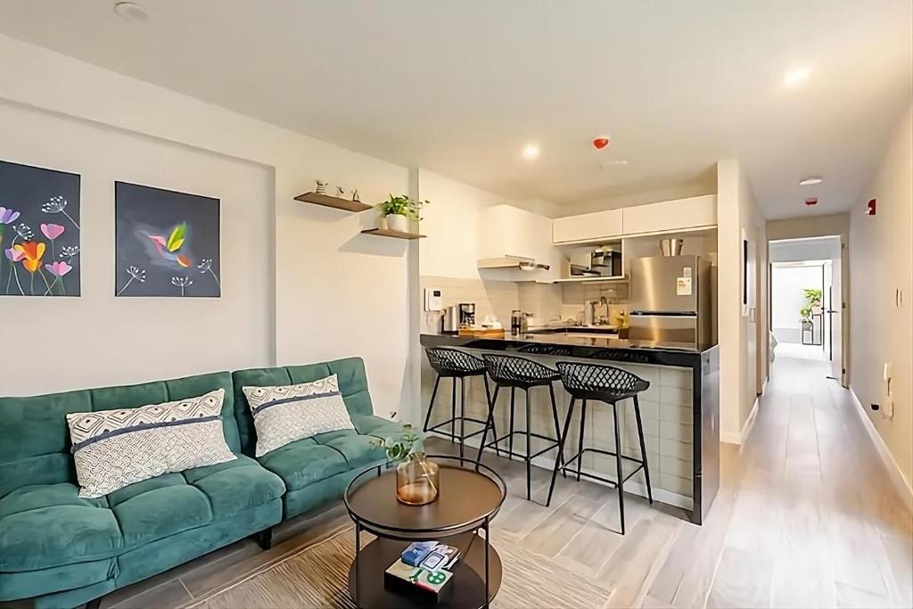 Premiere apartment in the heart of Barranco, a block away from Central restaurant - 1