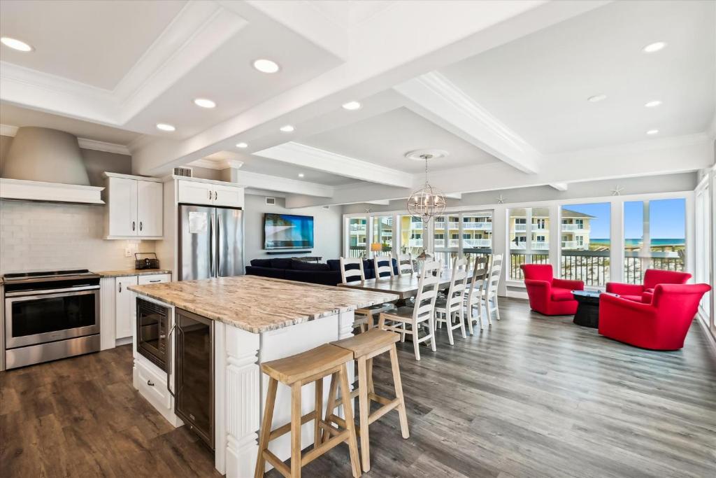 Sandpiper Cove 1115- by Holiday Isle Properties, Destin