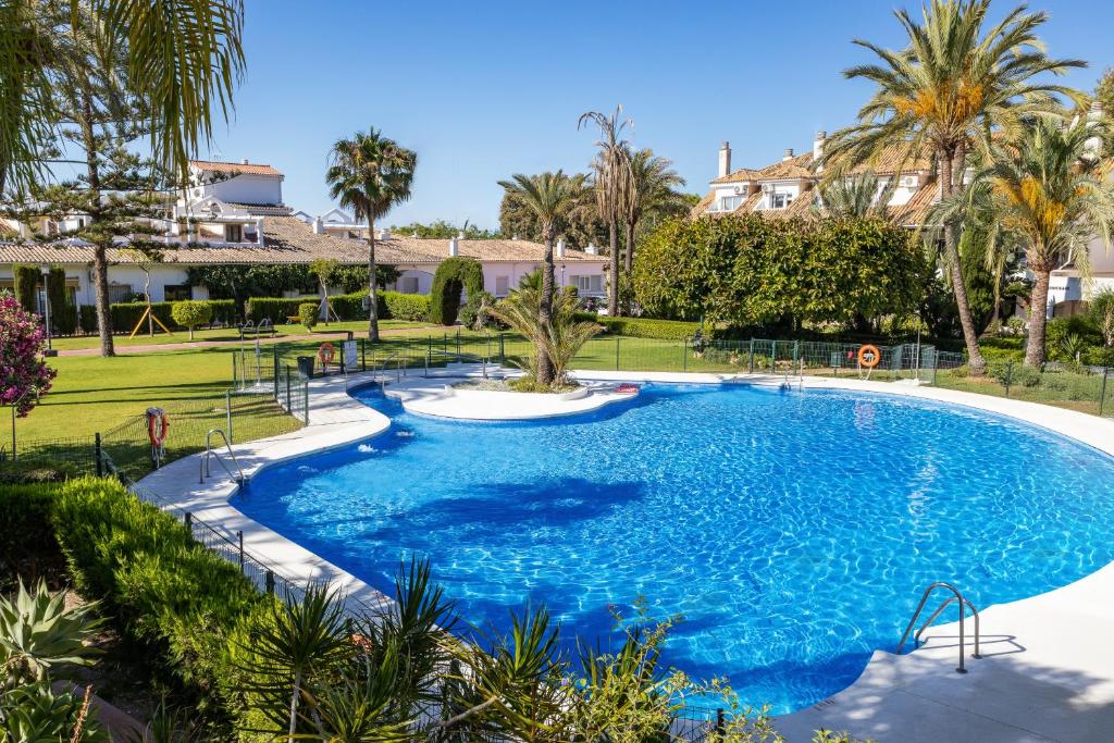 Golden Mile Studio I Seaview I Pools I Beach 4minutes walk I Free Parking - 4