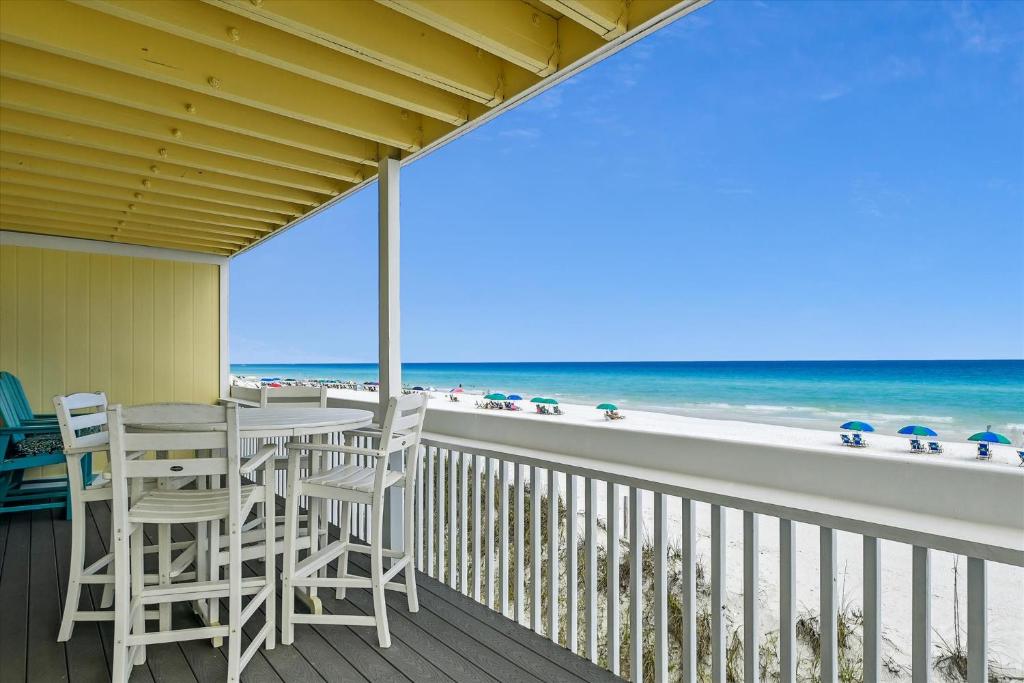 Sandpiper Cove 1157- by Holiday Isle Properties, Destin