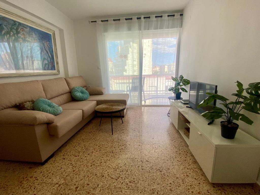 Apartamento en Playa de Gandia - Sólo para Familias - 2