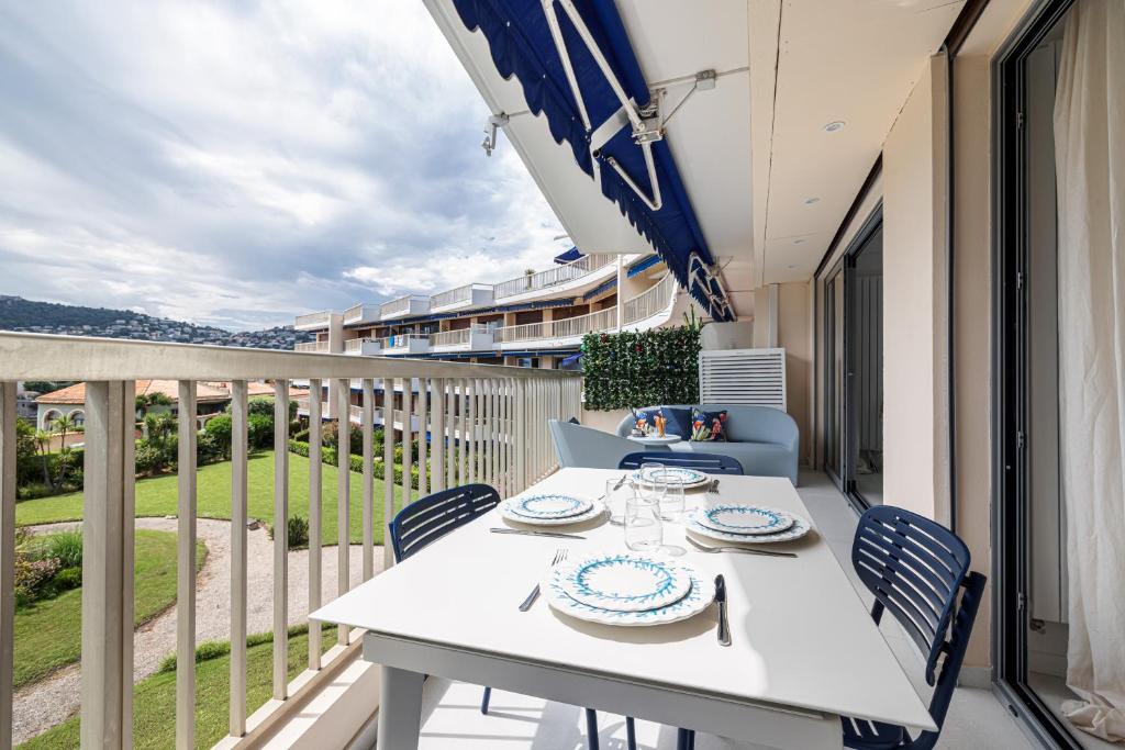FEEL HOME - GRASSEUIL - 3