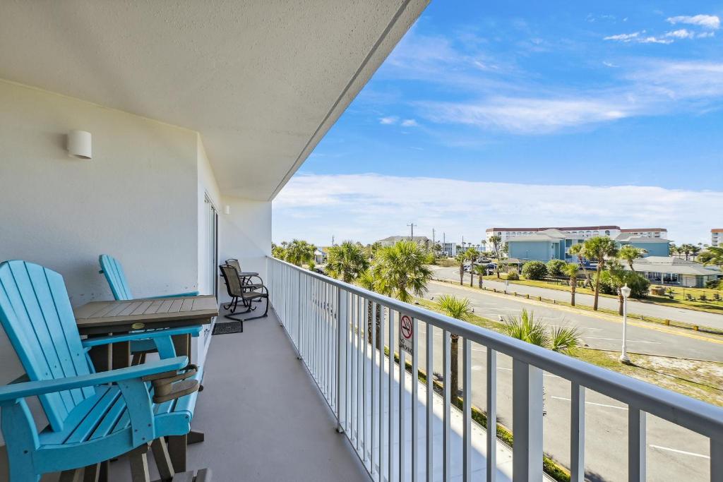 SeaCrest 313- by Holiday Isle Properties, Fort Walton Beach