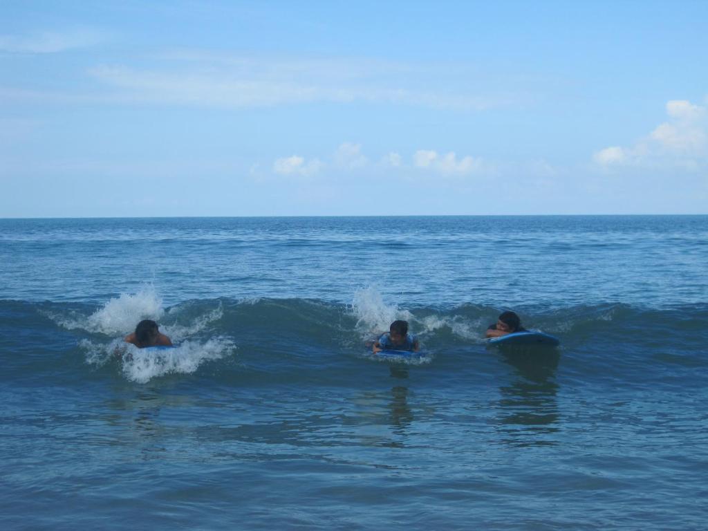 สภาพแวดล้อมโดยรอบ