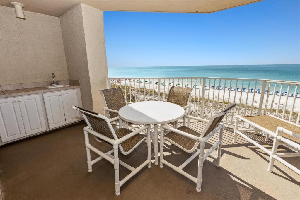 Inlet Reef 306- by Holiday Isle Properties, Destin