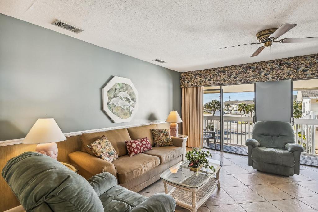 Sandpiper Cove 7201- by Holiday Isle Properties, Destin
