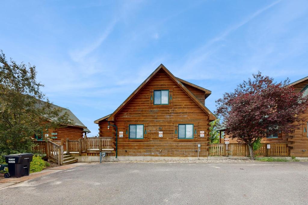 Three Bears Overlook- Lower, Warrens