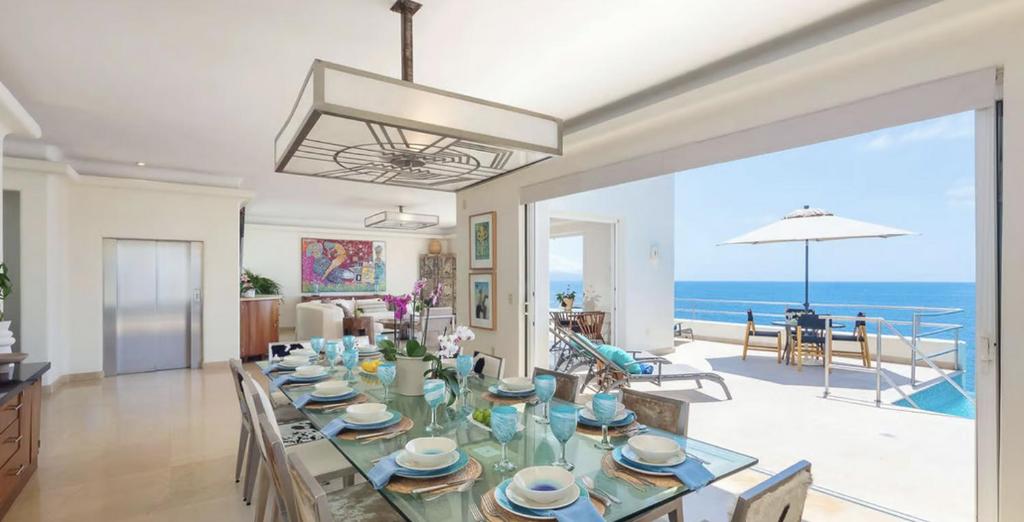 High End Modern Balb Villa in Conchas chinas - 2